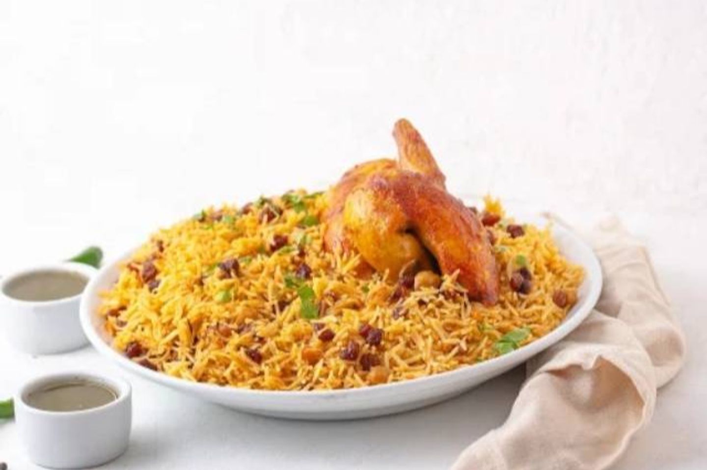 نصف دجاج شواية مع الأرز