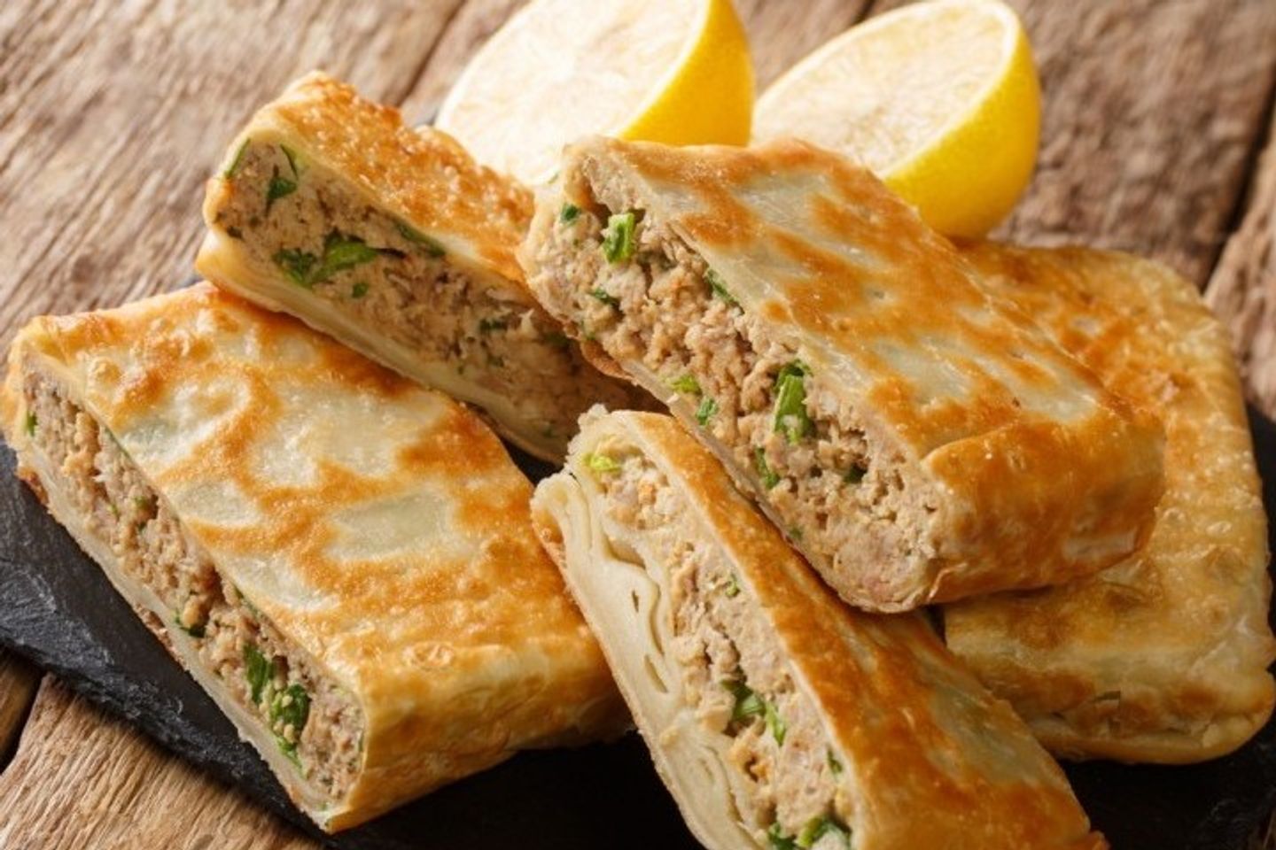 مطبق تونه