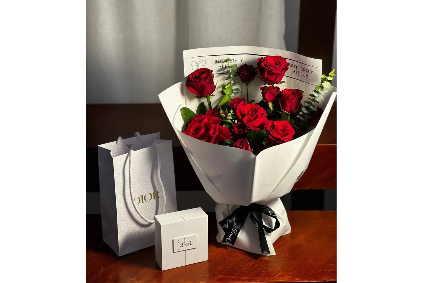 عطر ديور ميني جادور جل شاور