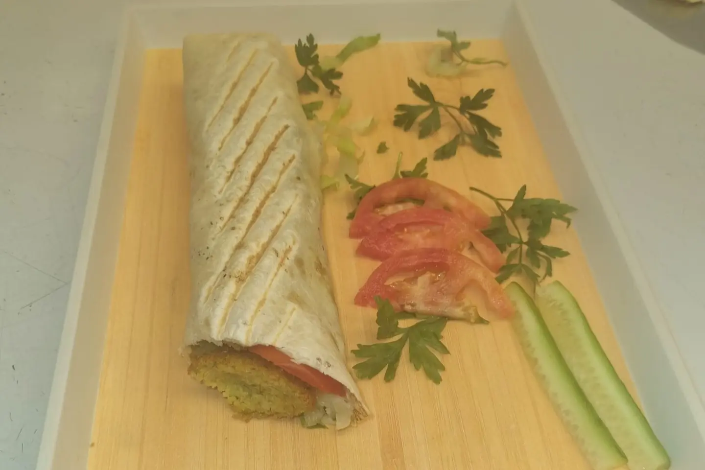 ساندوتش فلافل شامي