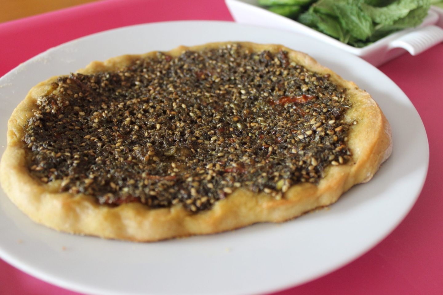منقوشة بالزعتر