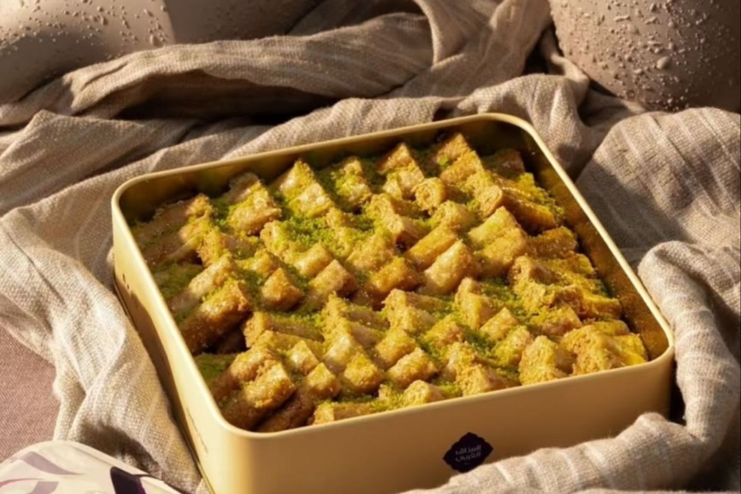 بقلاوة المذاق العربي