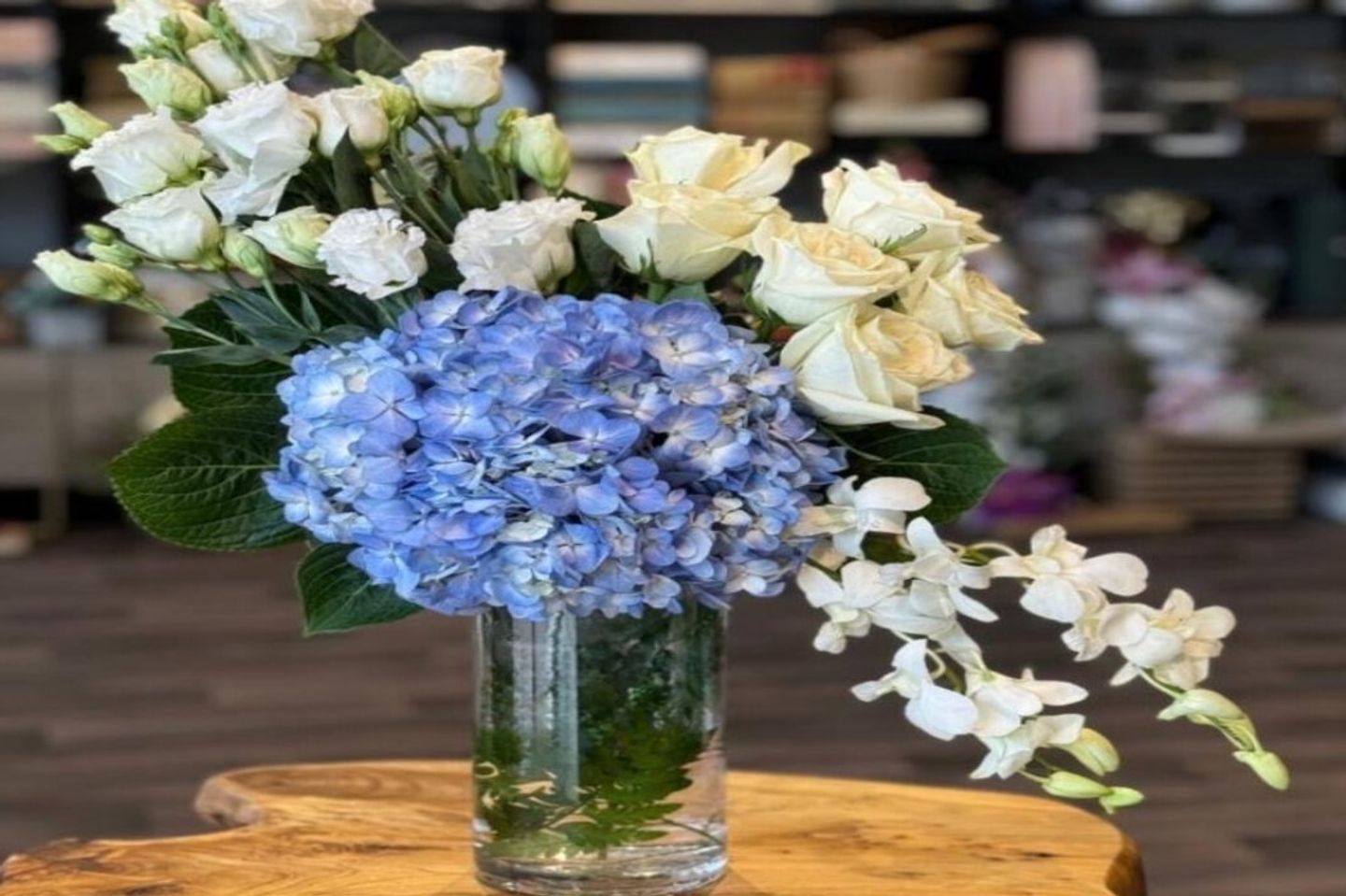Special Blue Hydrenga Vase