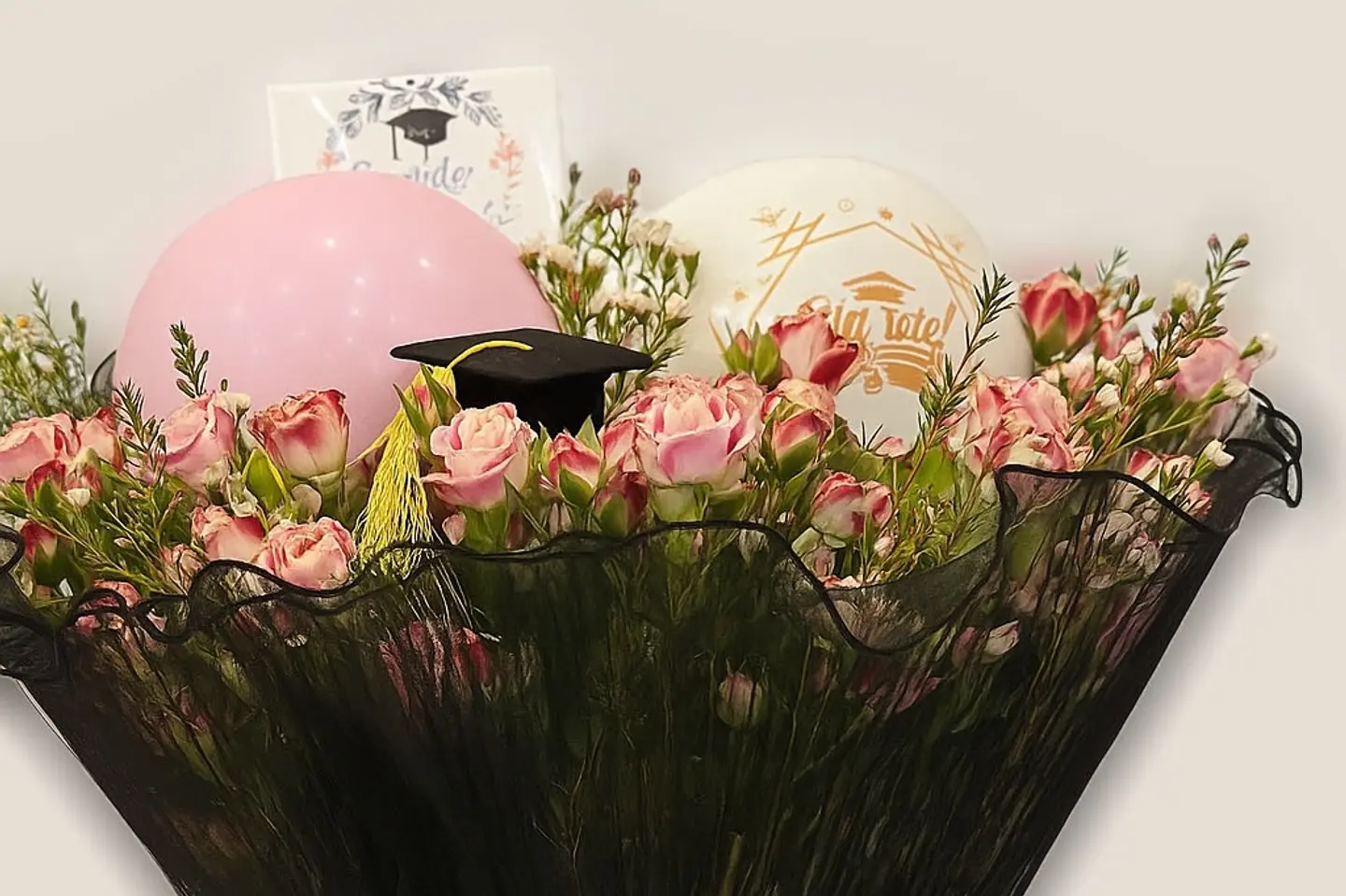 ٠٠٧ - باقة أناقة للتخرج
