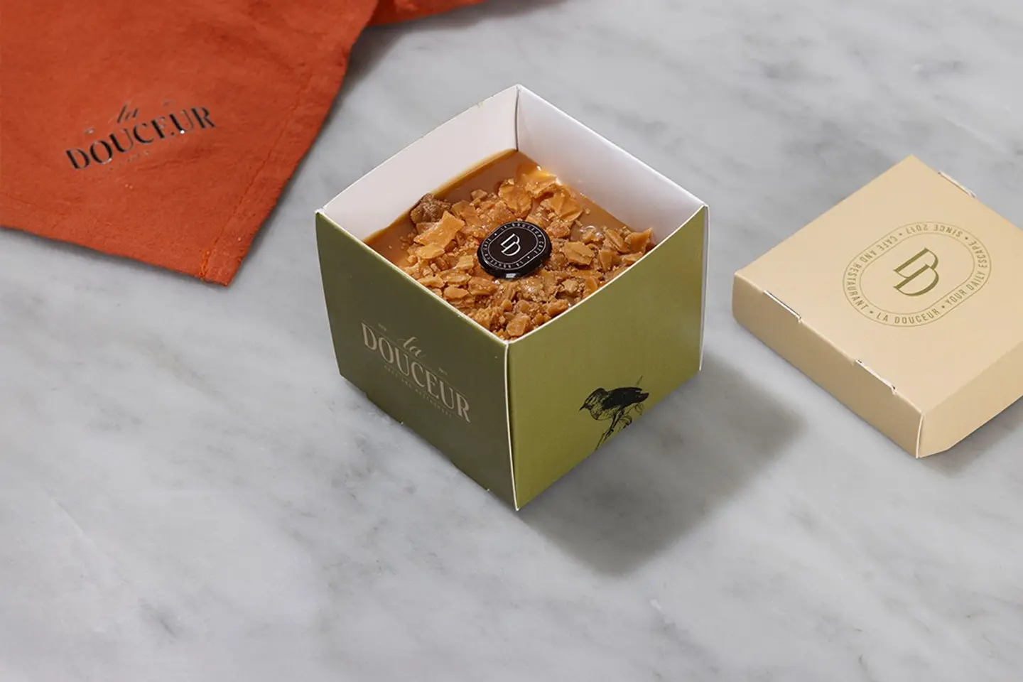 ديلوتشي كاروت كيك