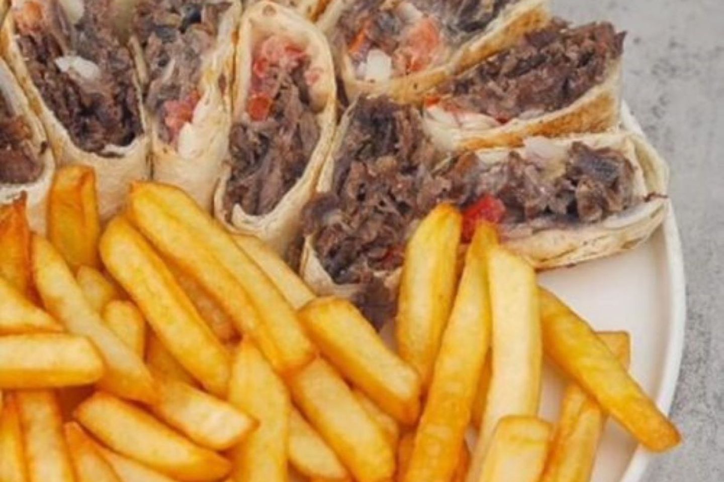 شاورما عربي لحم