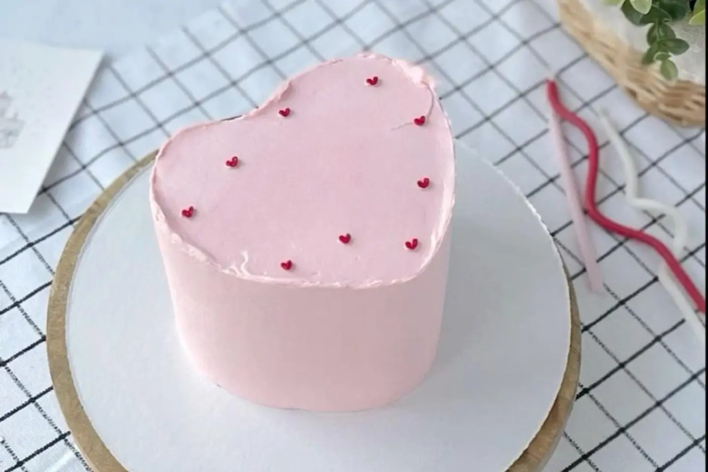 Neri Lunch Cake   Strawberry