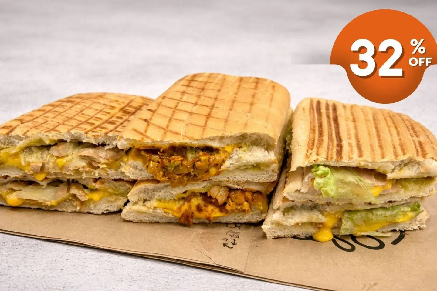 كومبو ٦ قطع من أي ساندويتش