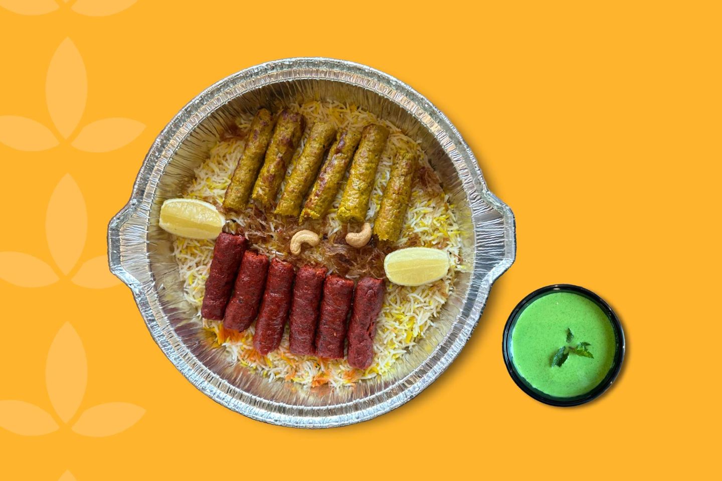 أرز برياني مع كباب دجاج ولحم