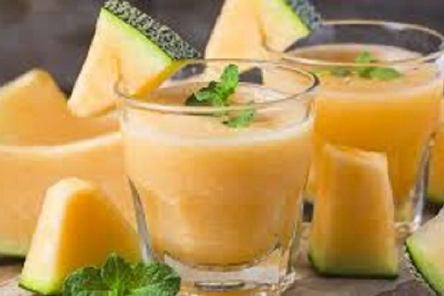 Fresh Cantaloupe Juice