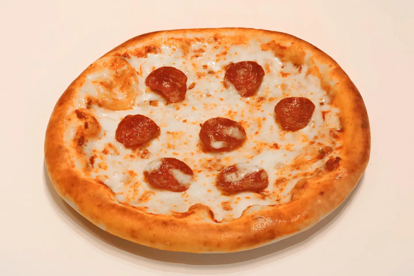 بيتزا ببروني