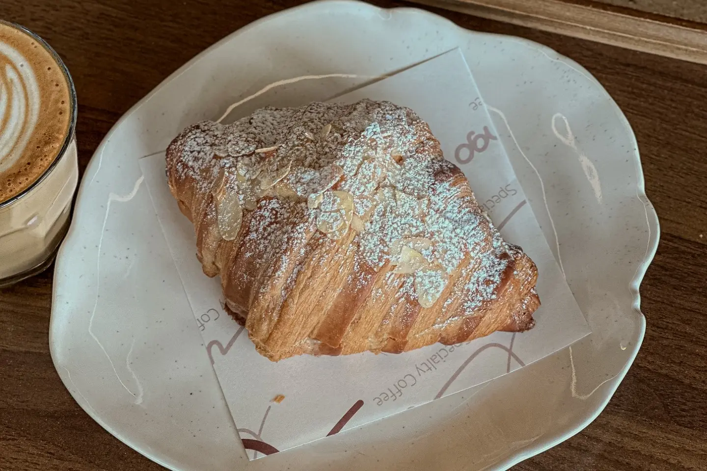 كرواسون لوز