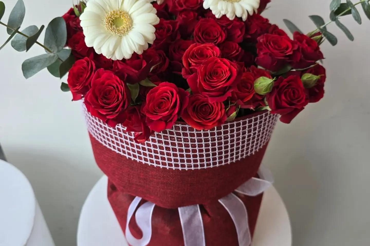 Red Spray Roes And White Gerbera Bouquet