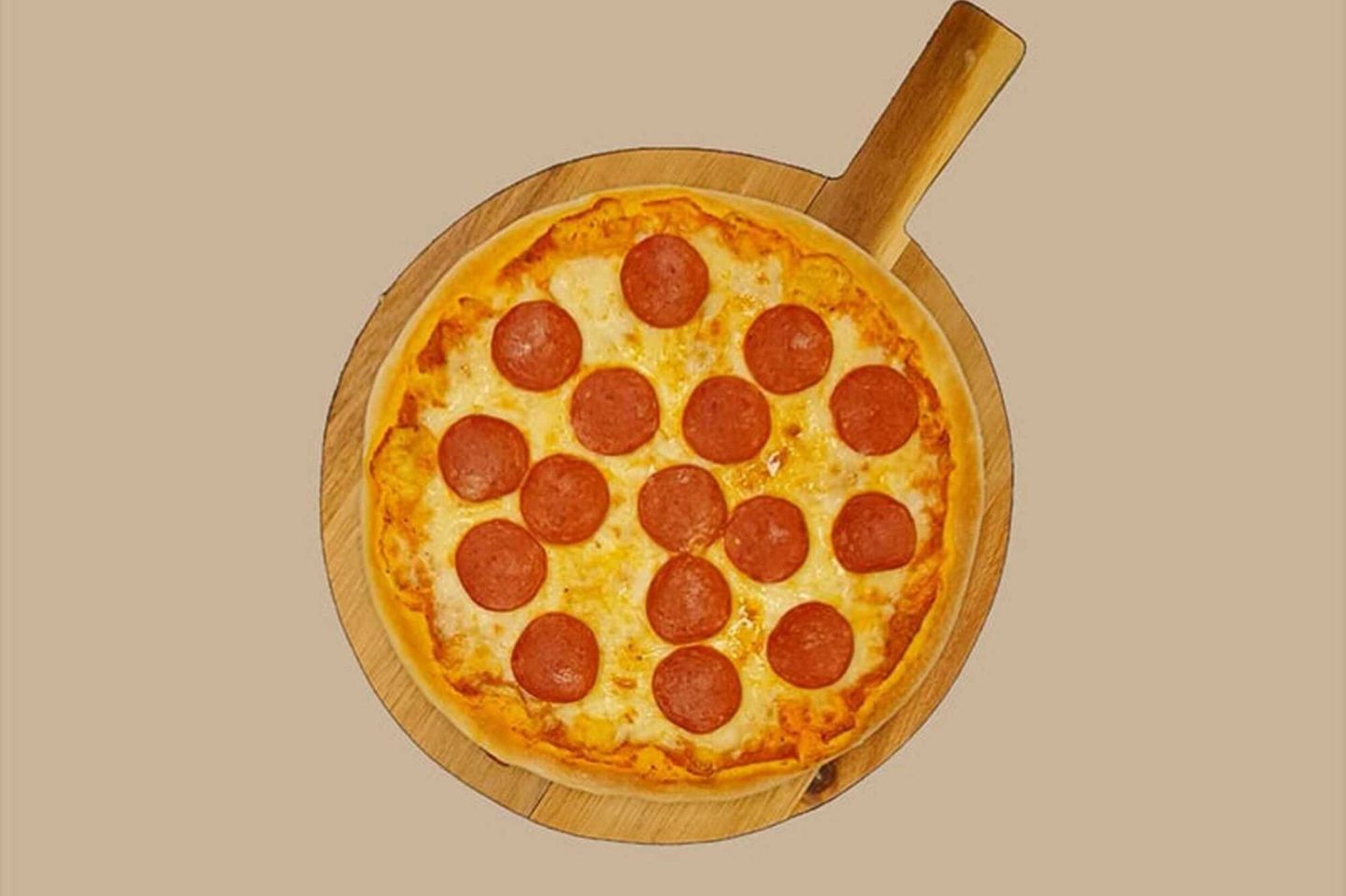 Pepperoni Manakeesh With Cheese