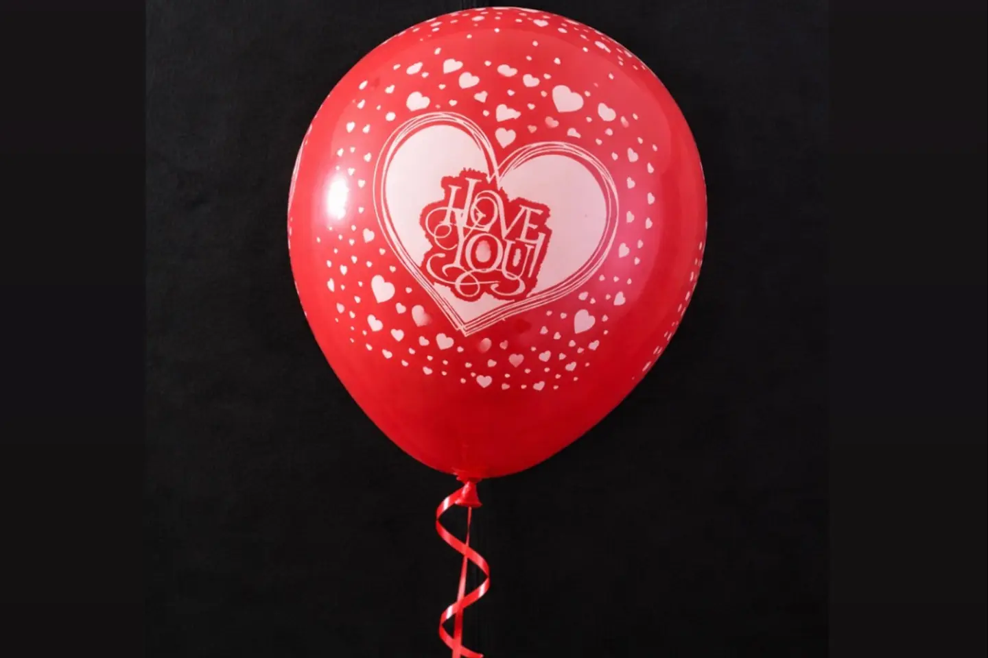 بالون أحبك