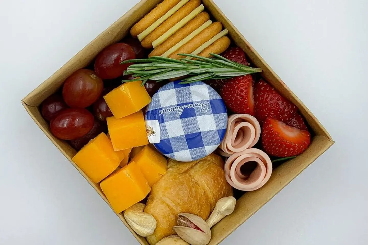 Mini Fruits And Cheese Box