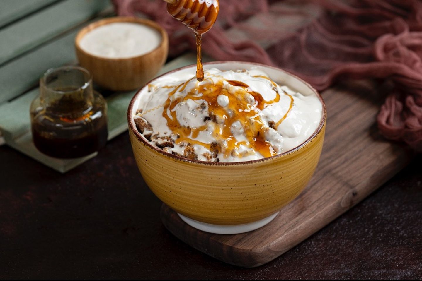 Fattah With Cream And Honey