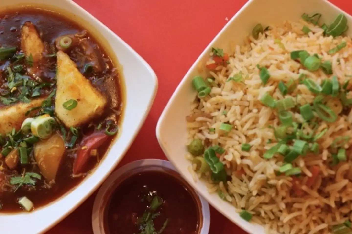 Veg Fried Rice With Chilli Paneer
