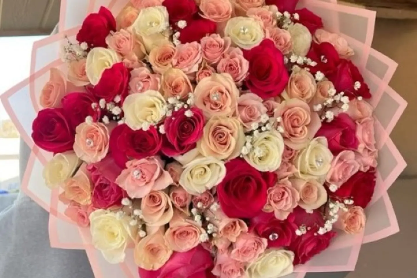 لؤلؤة الورد الأحمر ٤٥