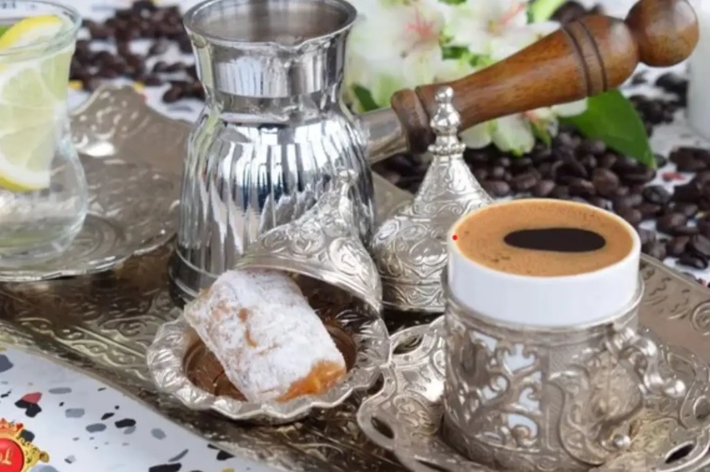 قهوة تركيه وسط