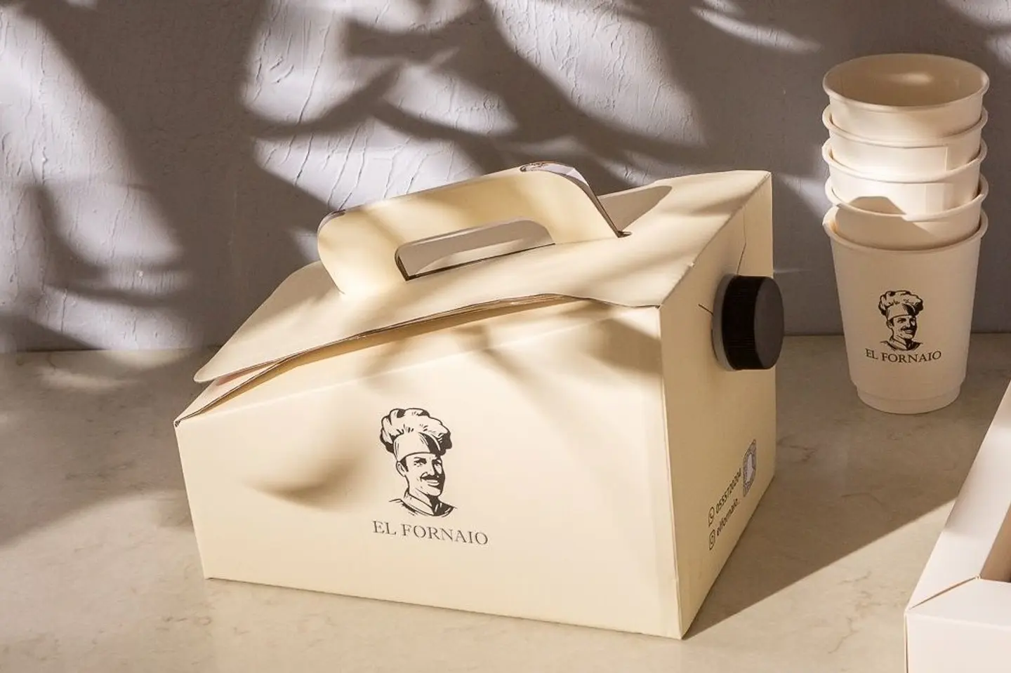 El Fornaio Coffee Box With 4 Cups