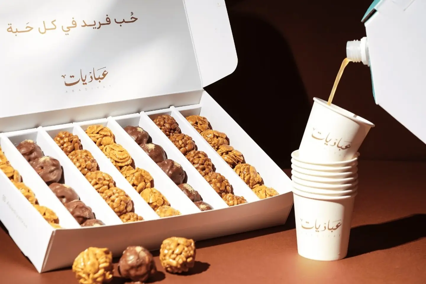 بوكس قهوة سعودية + علبة ٣٥ قطعة