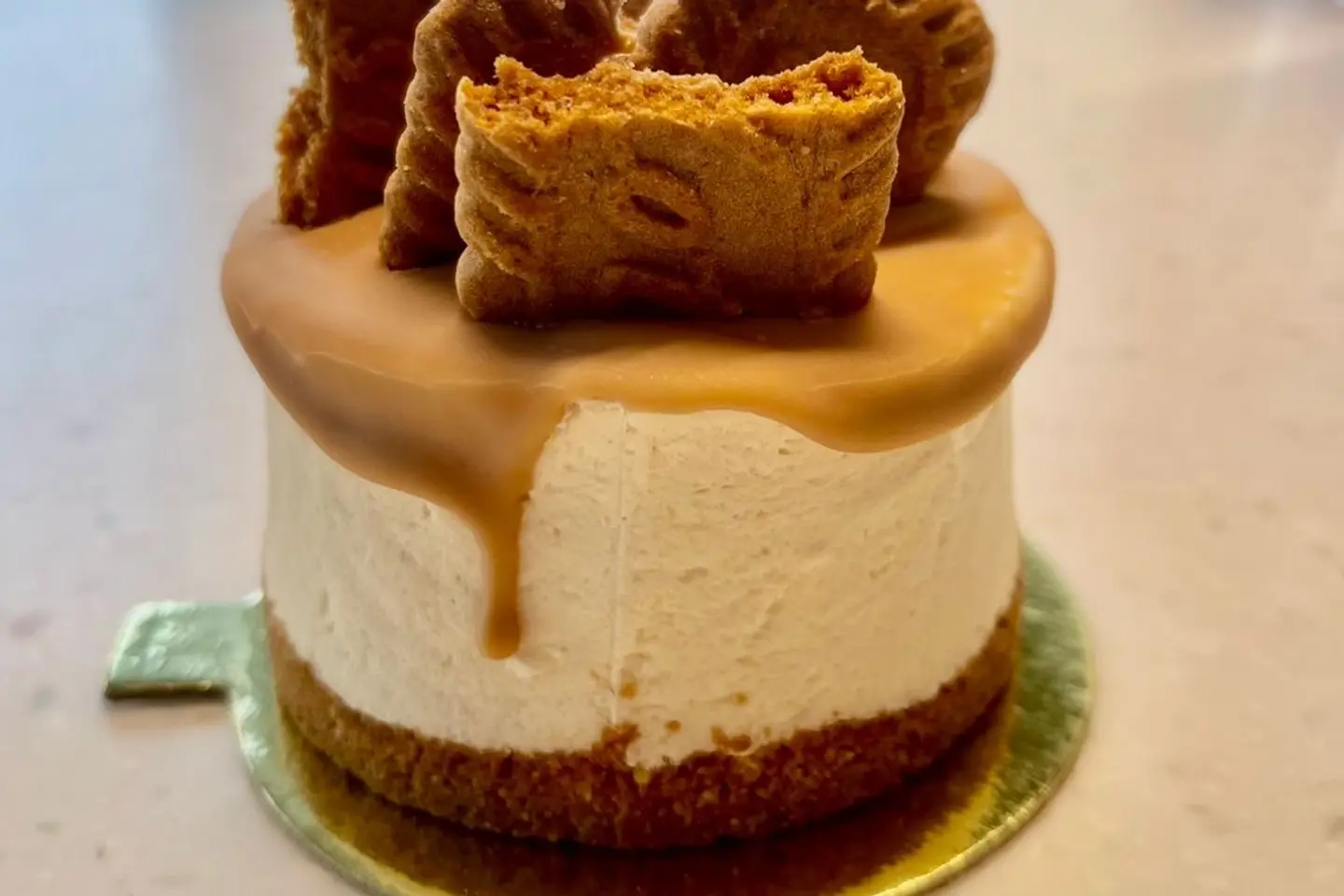 Lotus Cake