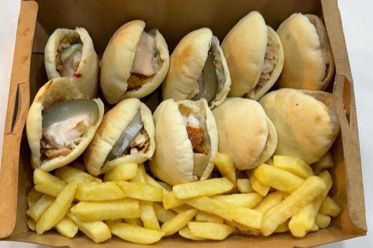 ١٠قطع منيي شاورما
