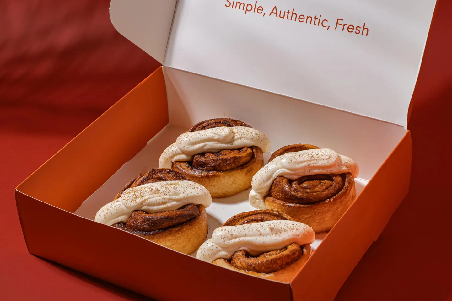 Cinnamon Roll Box