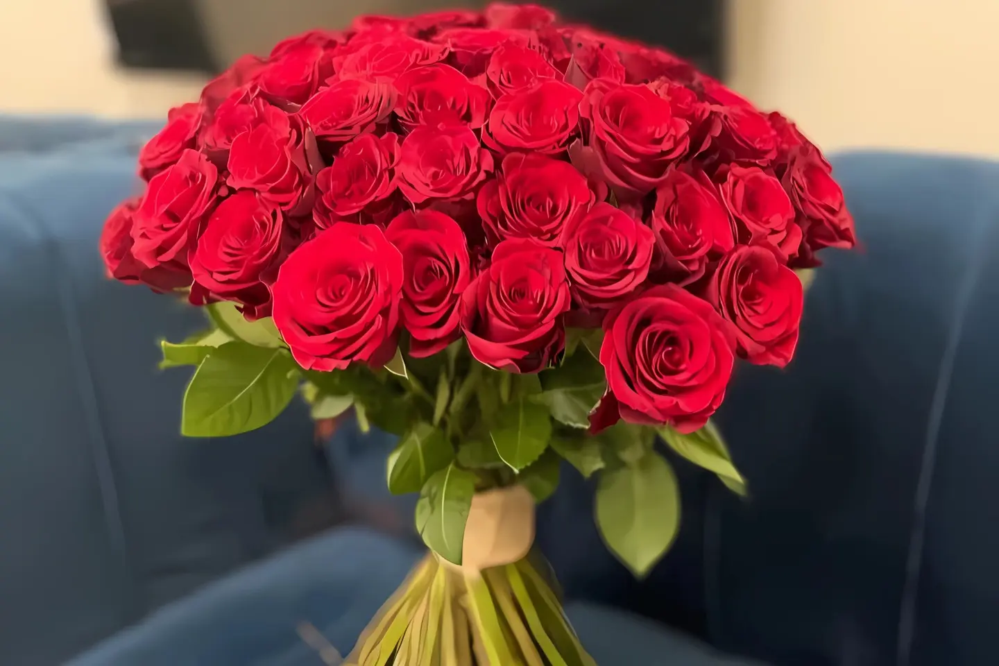 بوكيه ورد احمر بدون تغليف
