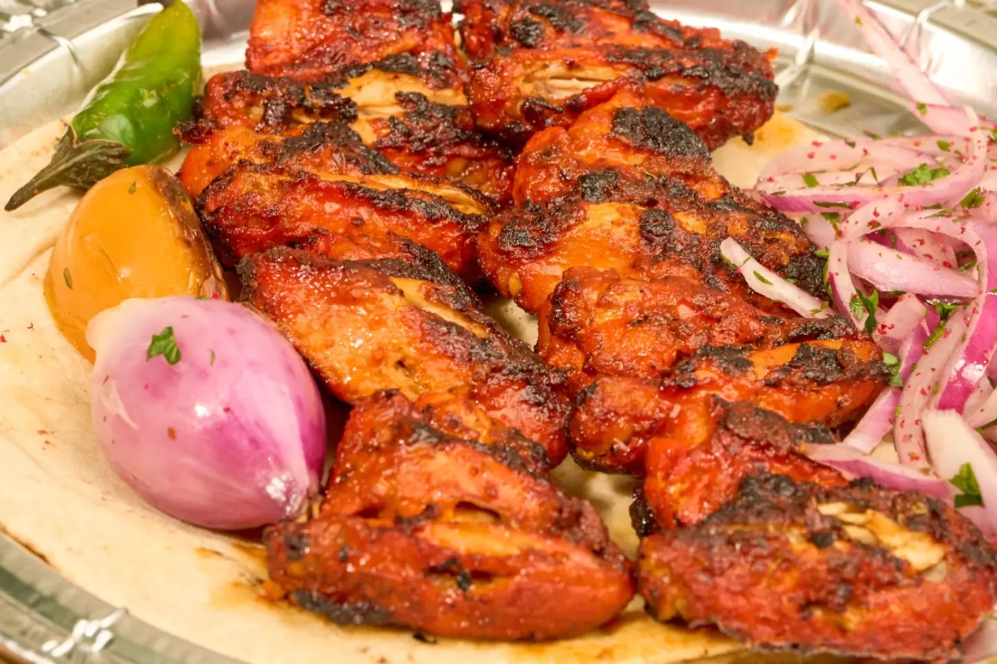 أجنحة رازا تندوري