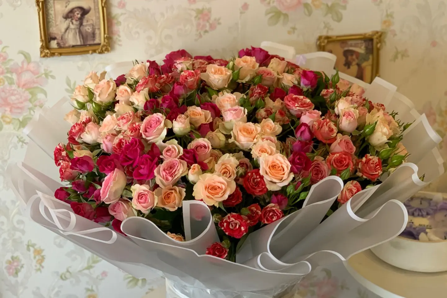 باقة ورد كبيره من البيبي روز