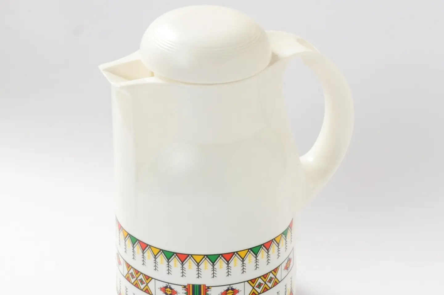 دلة شاي احمر