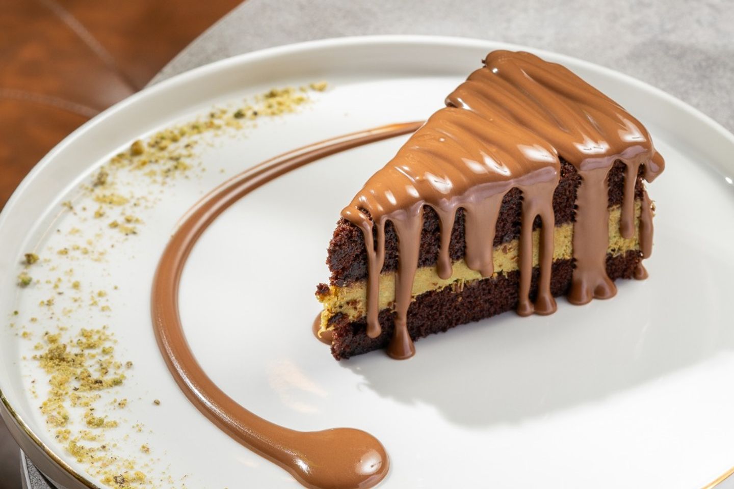 Chocolate Cake Kunafa Pistachio