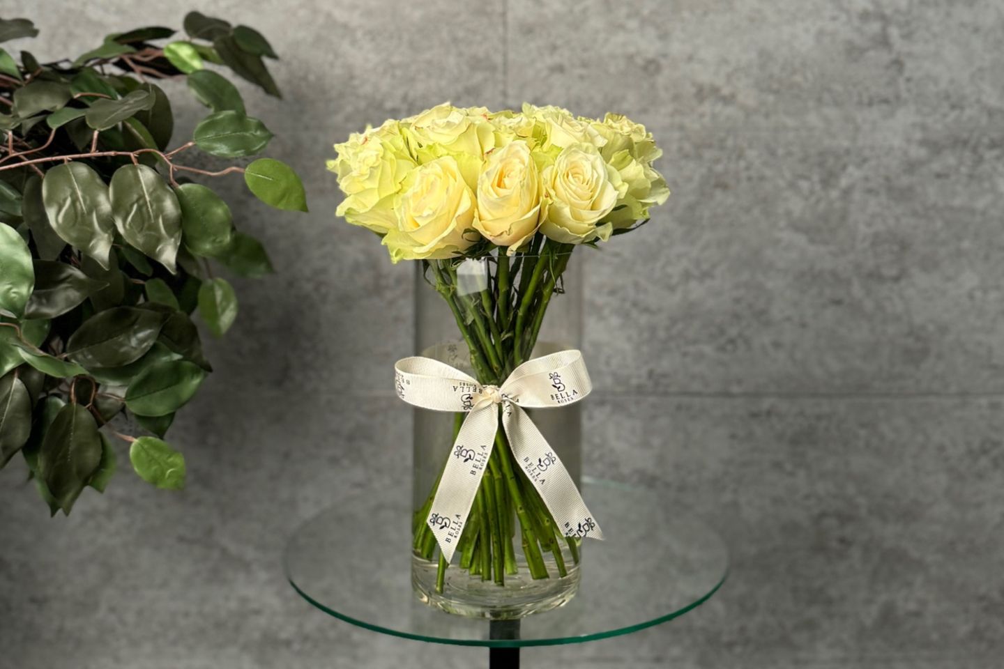 Bella Vase 21