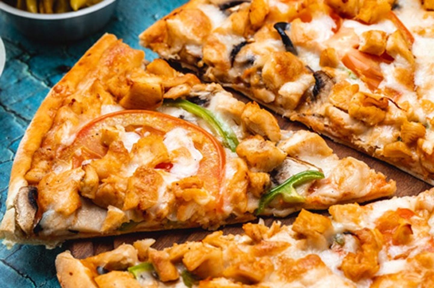 Chicken Barbeque Pizza