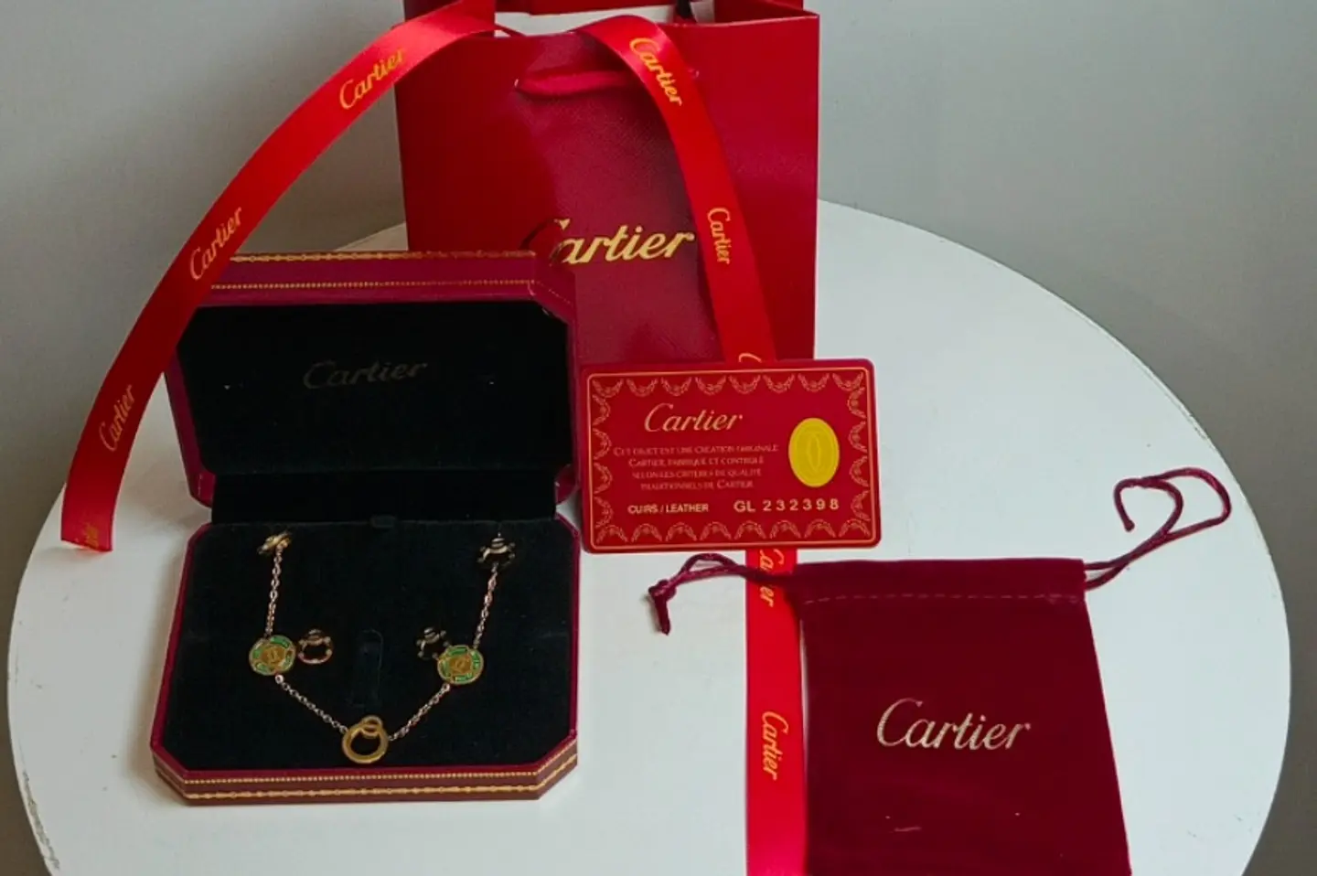Chain With Ear Rings Brand Cartier Number 21