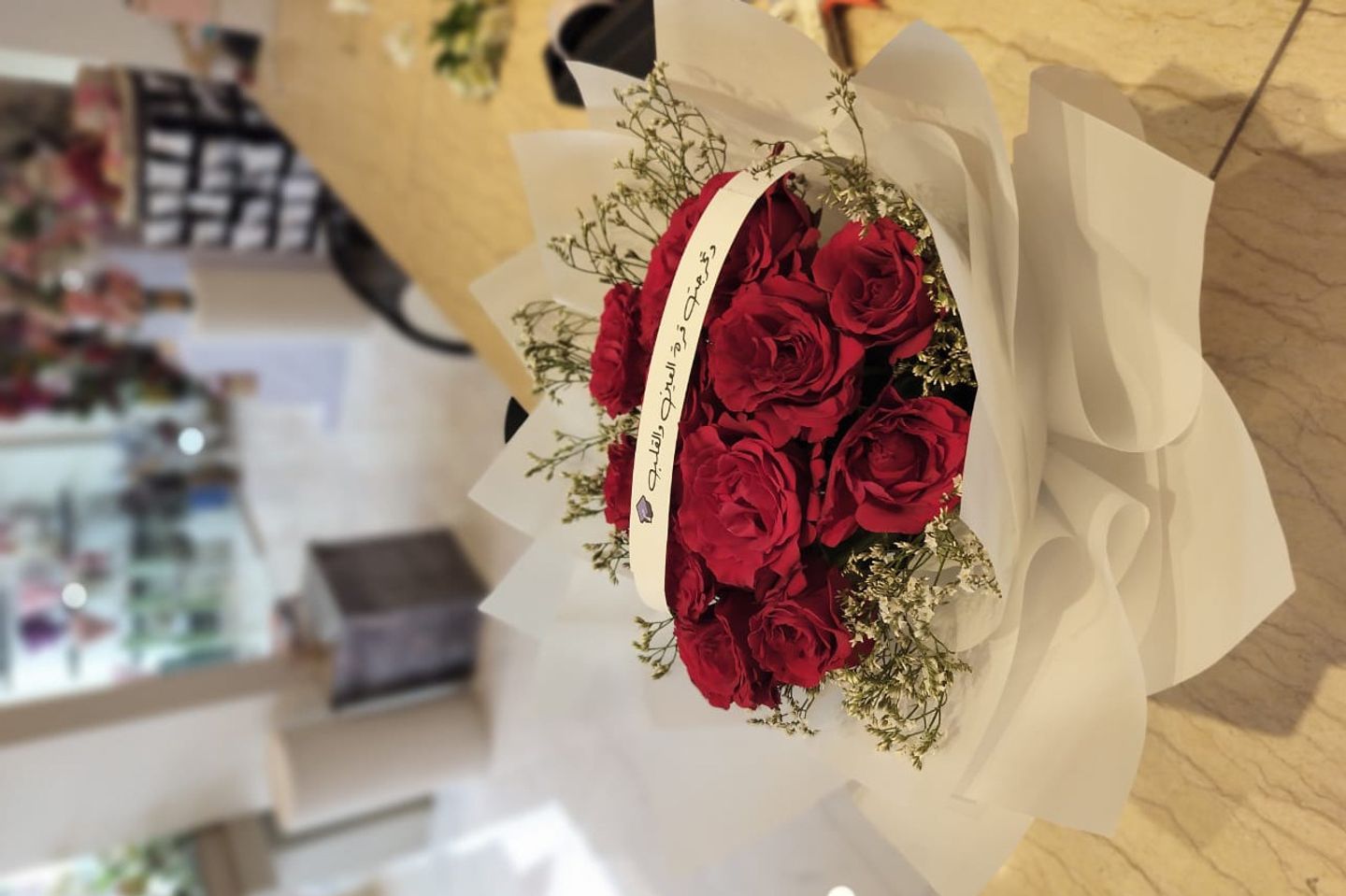 بوكية ورد جوري احمر دائري