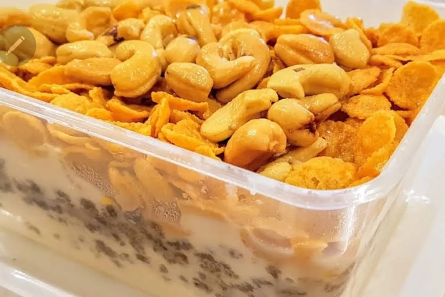 معصوب ملكي مكسرات