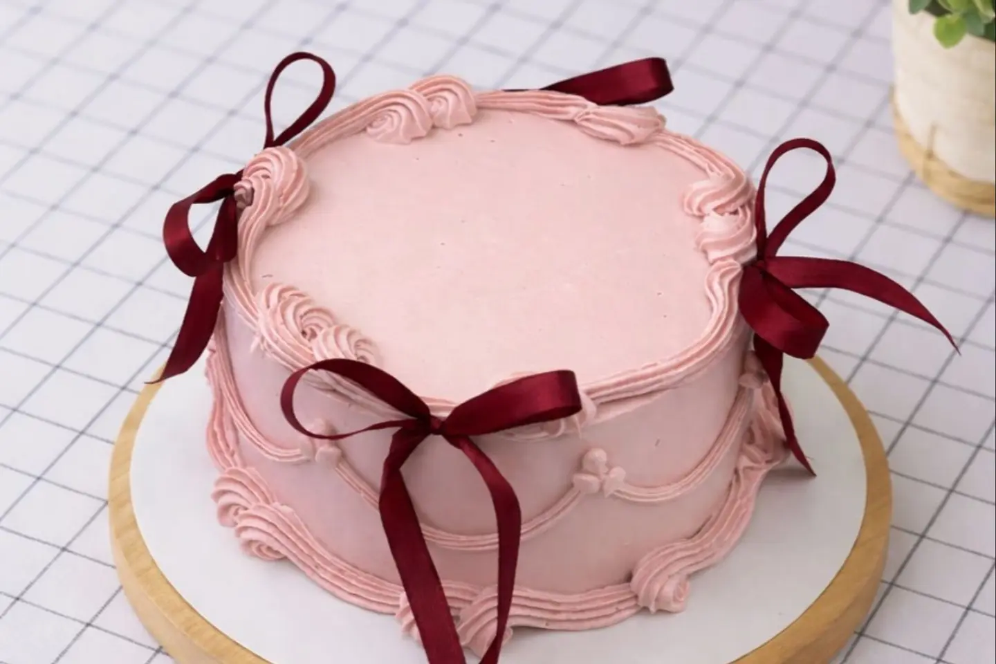 لنش كيك ربون - ريد فيلفت