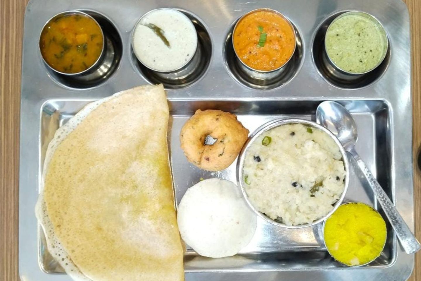 Mini Tiffin