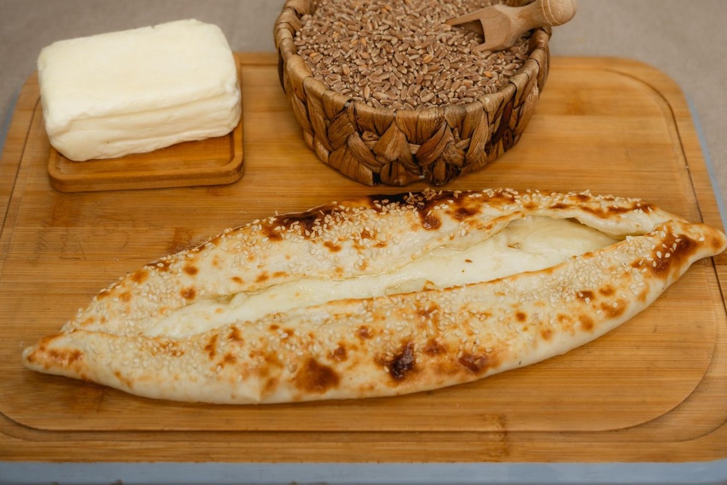 فطيرة موزريلا