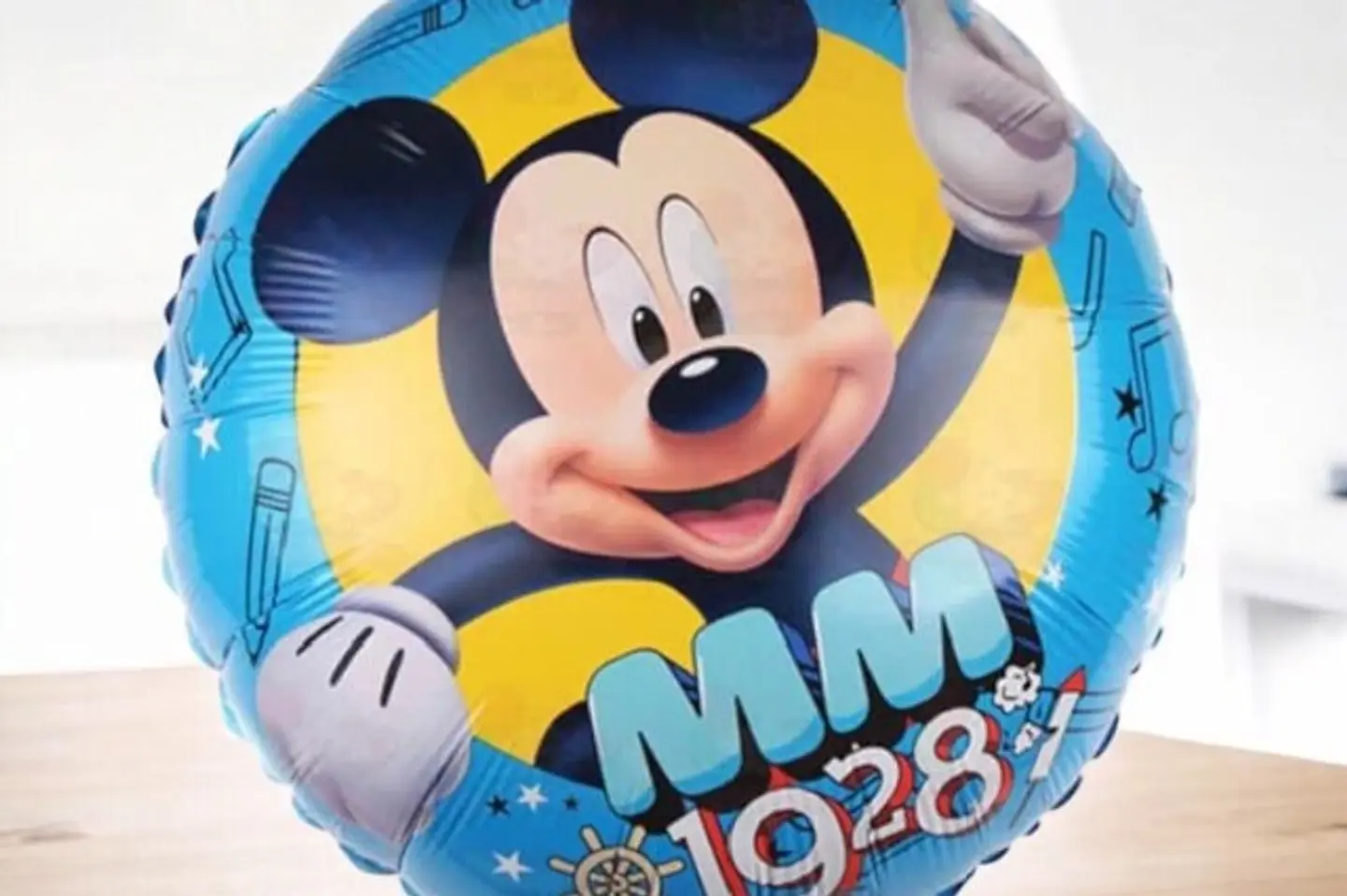 بالون ميكي ماوس اسود مقاس ١٨ انش