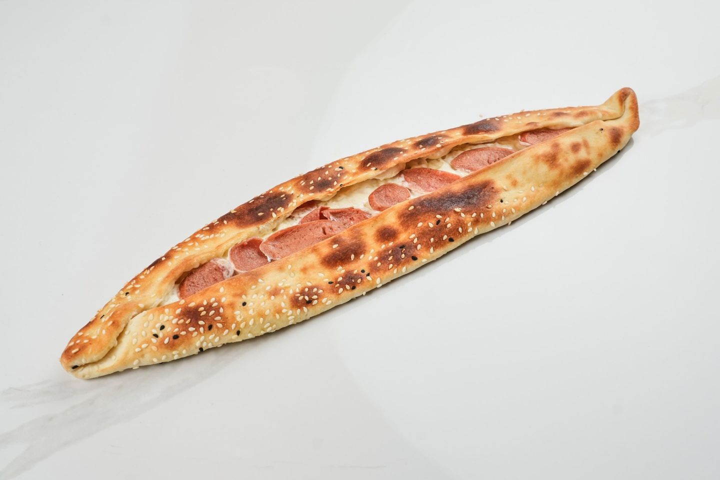 جبن سائل بالنقانق