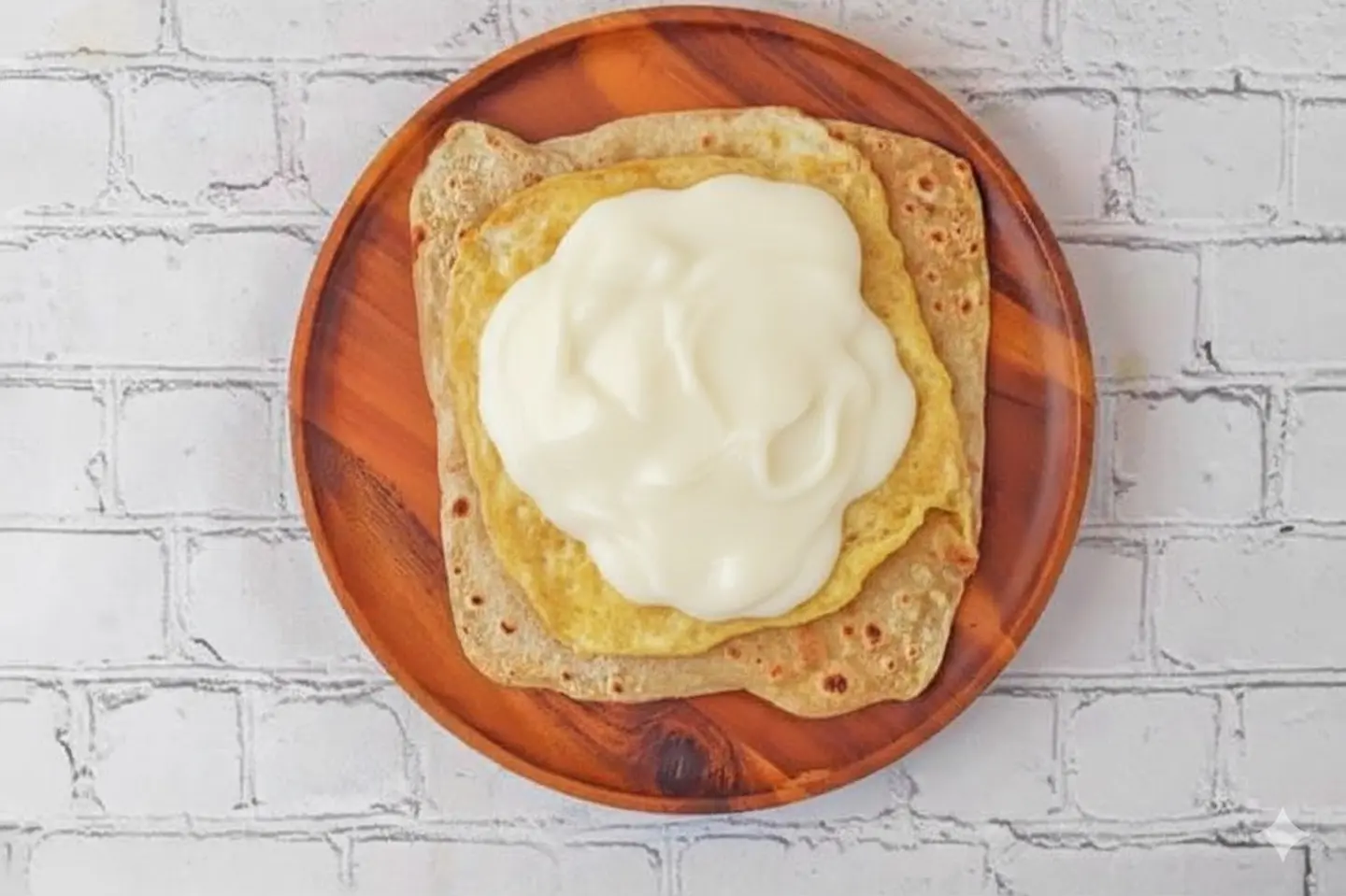 Egg And Liquid Cheese Pie