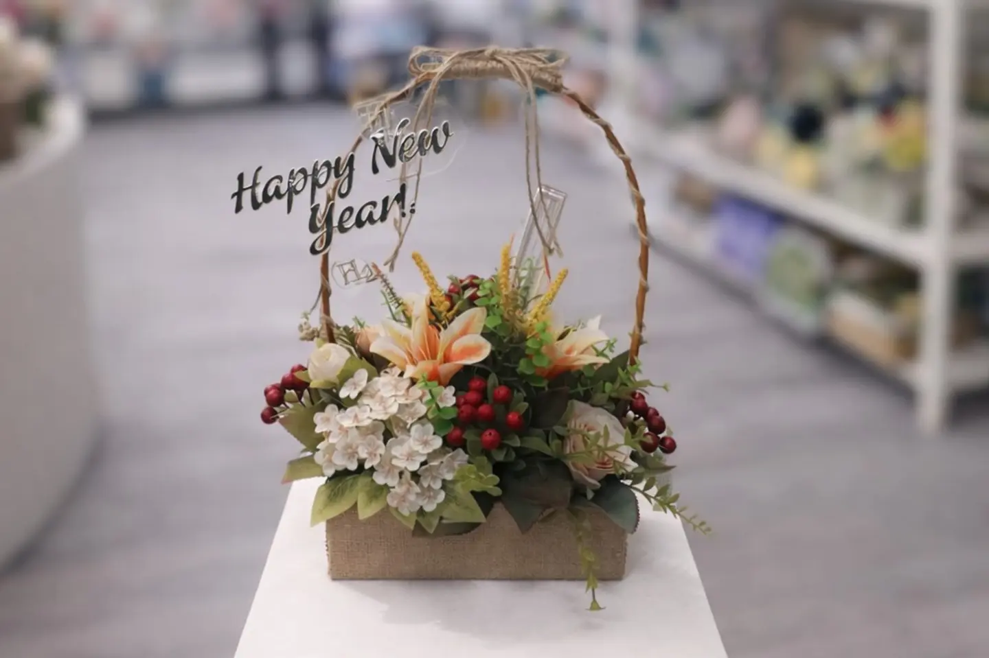 سلة زهور ديكورية أنيقة