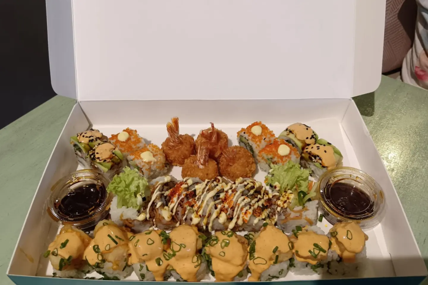 Chiba Set 22 Pcs With Shrimp Balls