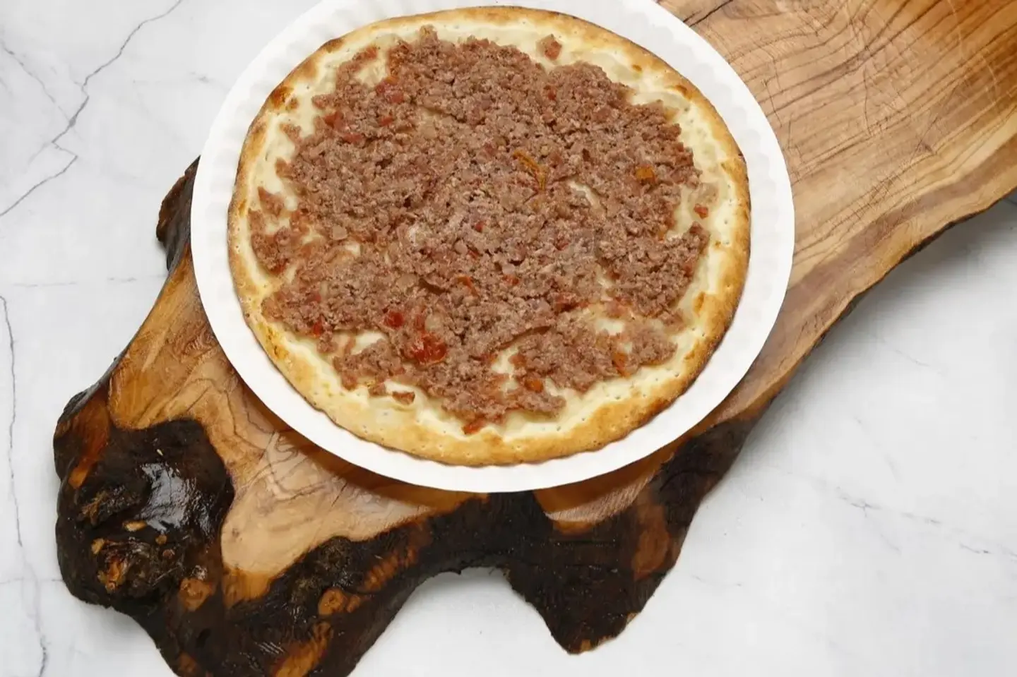 صفيحة لحم باللبنة