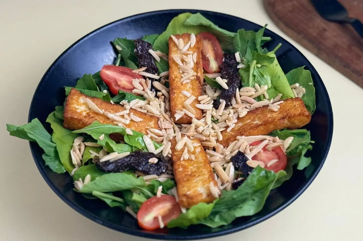 Halloumi Salad