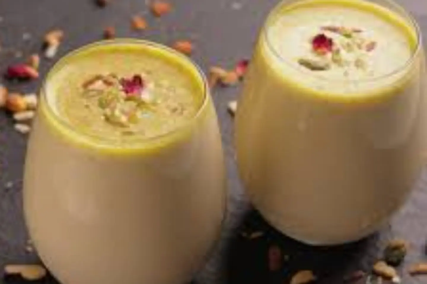 رابري/ حليب اللوز